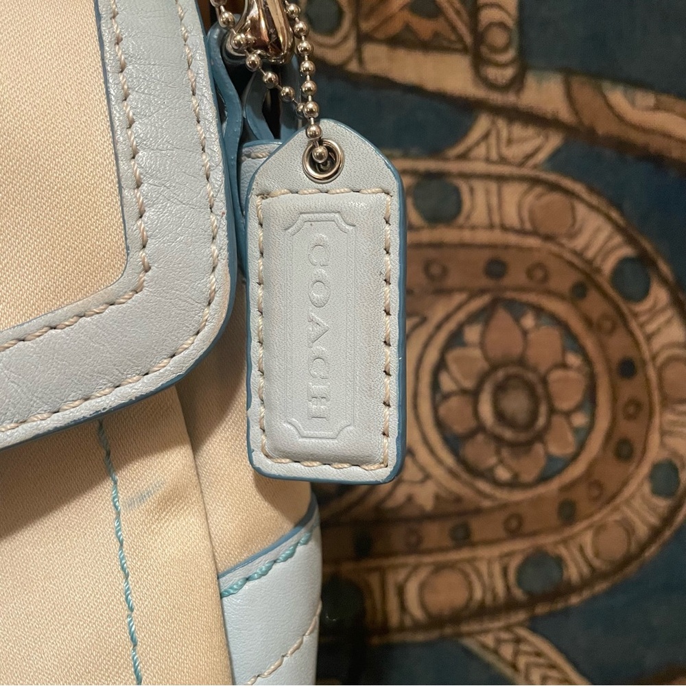 COACH Soho Pocket Flap #1879 Crème & Blue Leather Chunky Buckle Y2K Shoulder Bag - Picture 7 of 14